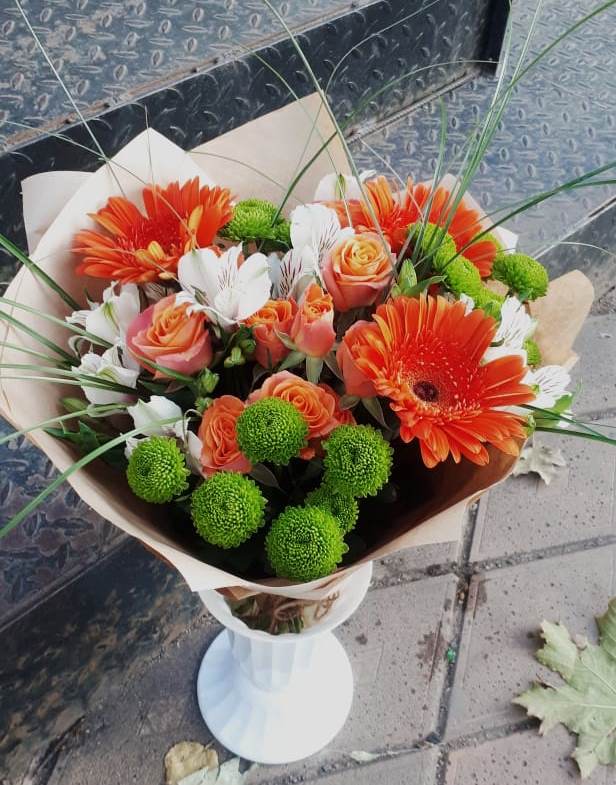 Букет цветов из: Герберы, Хризантемы, Альстромерии и Розы в Ардатове Республики Мордовия