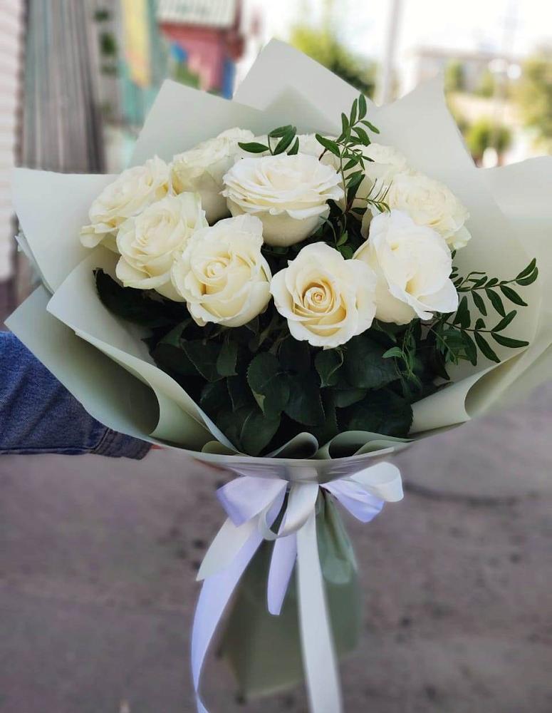 Букет Белые розы Проуд в Ардатове Республики Мордовия