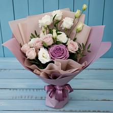 Букет цветов из:  Розы и Лизиантусы в Ардатове Республики Мордовия