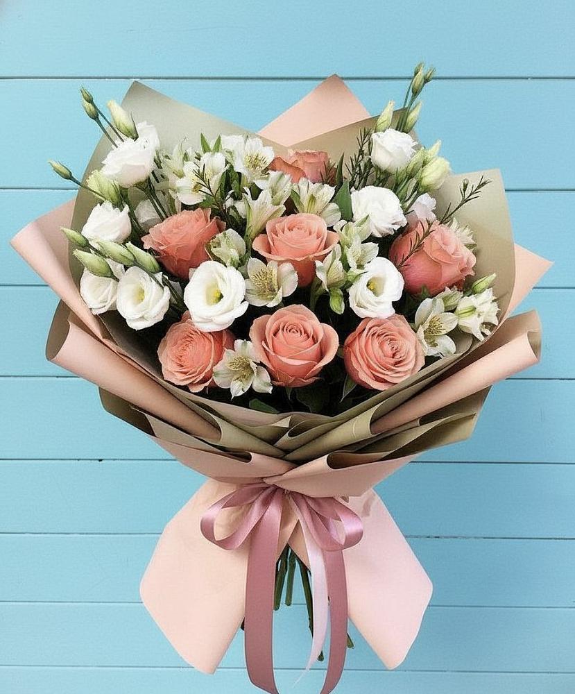 Букет цветов из: Розы, Альстромерии и Лизиантусы в Ардатове Республики Мордовия