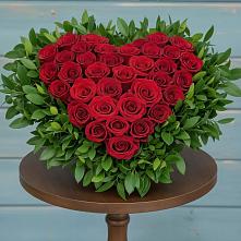 Цветочная композиция из Розы в виде сердца в Ардатове Республики Мордовия