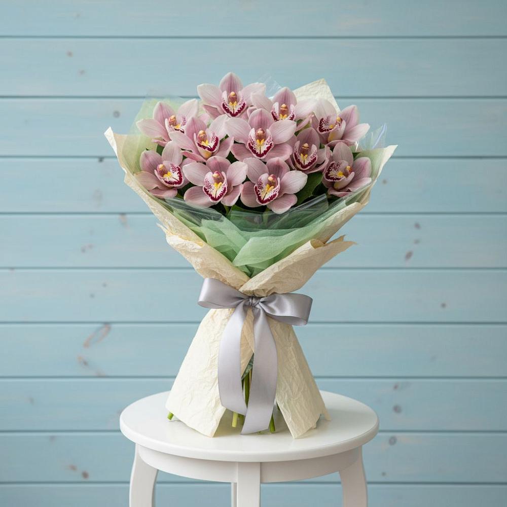 Букет цветов из: Орхидеи и Розы в Ардатове Республики Мордовия