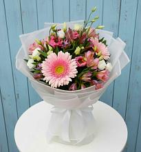 Букет цветов из:  Герберы, Альстромерии и Лизиантусы в Ардатове Республики Мордовия